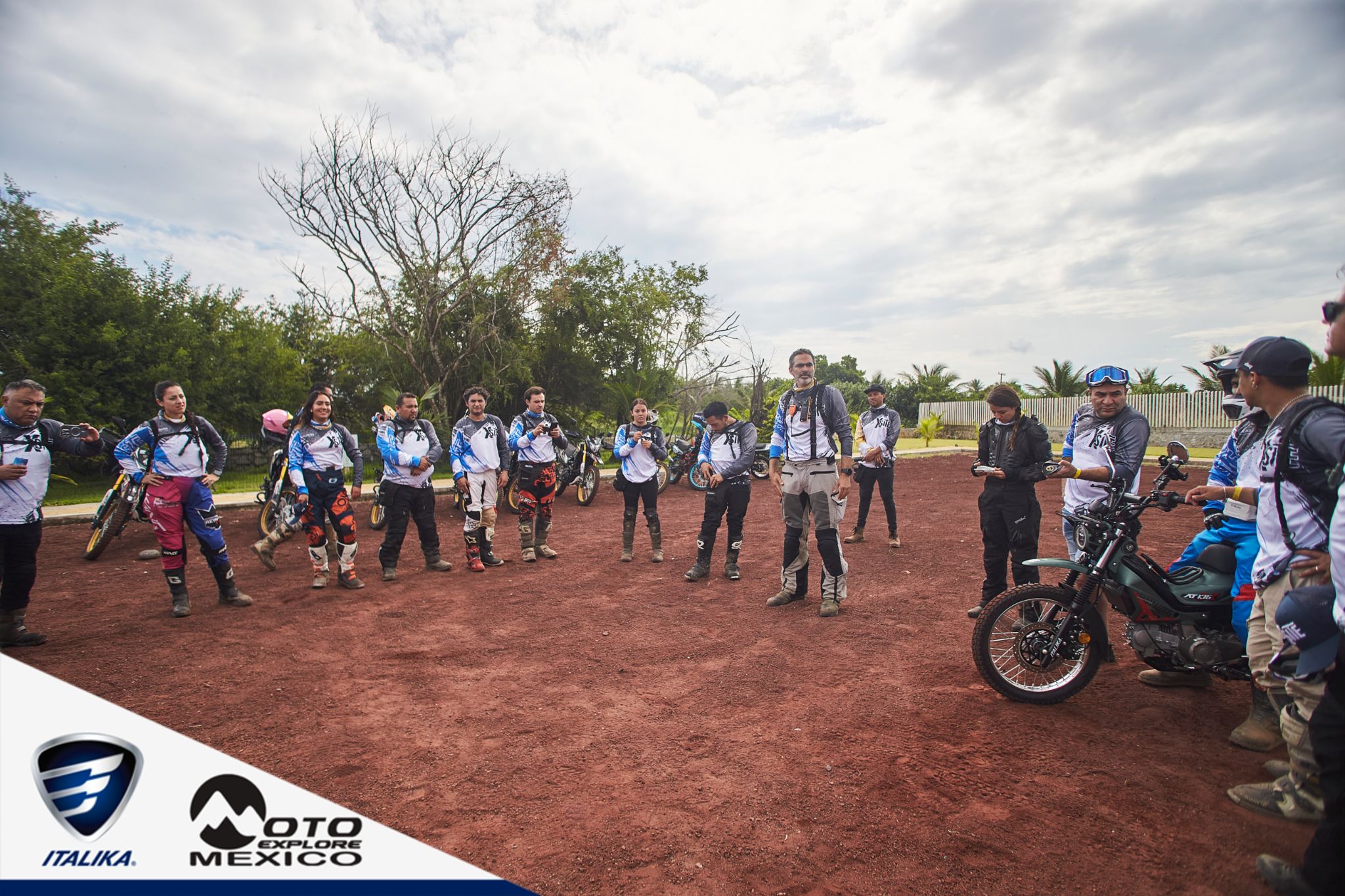 ITALIKA CHACHALACAS D2 15